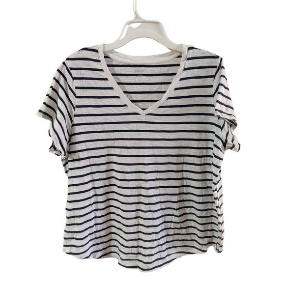 Old Navy Tops - Old Navy Blue and White Striped V-neck Everywear Tee Shirt Women's Size XL